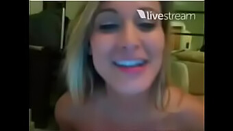 Performanța Uimitoare A Andressei Urach Într-Un Show Live Pe Webcam