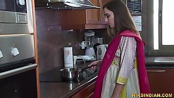 Bhabhi Ấn Độ Mất Trinh Trong Video Hồ Sơ Được Xác Minh Này