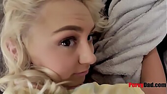 La Adolescente De 18+, Chloe Temple, Experimenta Sexo Tabú Con Su Padre