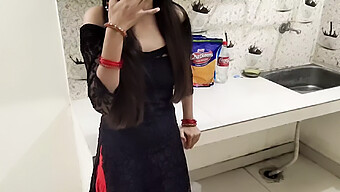 Kitchen Fucking With An Ex-Girlfriend: Indian Blowjob And Creampie