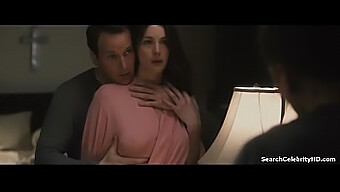 Las Big Boobs Y El Big Ass De Liv Tyler En The Ledge