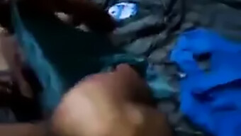 Video Fatto In Casa Da Una Ragazza Desi Di Una Scopata Di Figa..