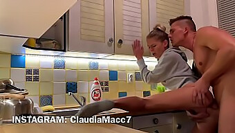 Creampie Casero: Follando En La Cocina