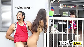 Bangbros Представляет Горячее Видео Горячей Молоденькой Девушки.